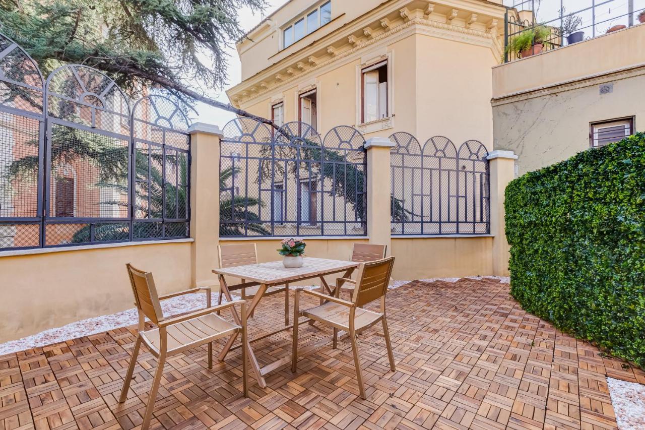 Jmartins Colosseo Suites Рим Екстер'єр фото