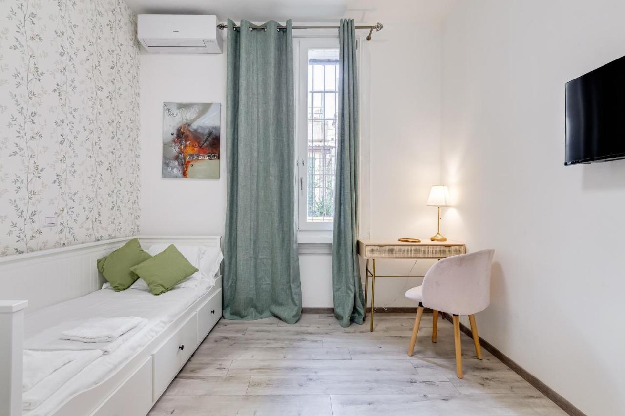 Jmartins Colosseo Suites Рим Екстер'єр фото