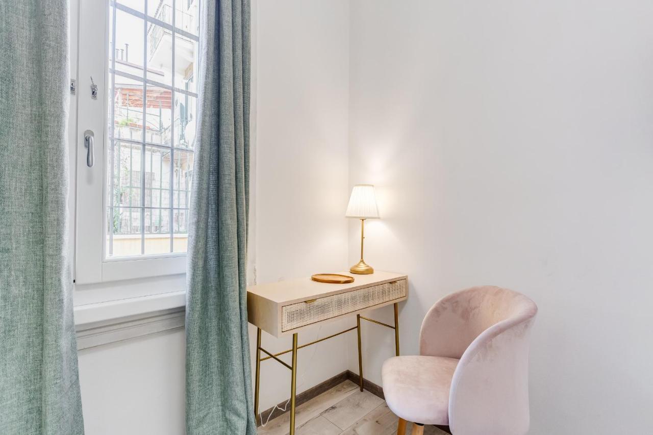 Jmartins Colosseo Suites Рим Екстер'єр фото